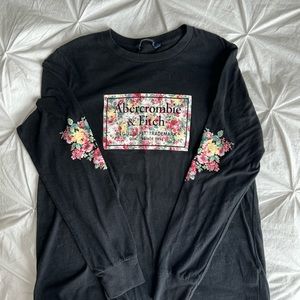 A&F black & floral long sleeve tee